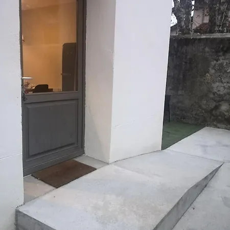 Cosy Sur Apartment